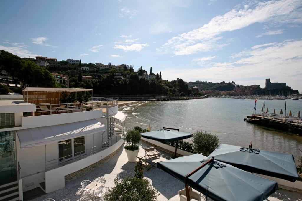Piccolo Hotel Del Lido 레리치 외부 사진
