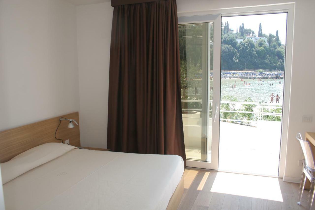 Piccolo Hotel Del Lido 레리치 외부 사진